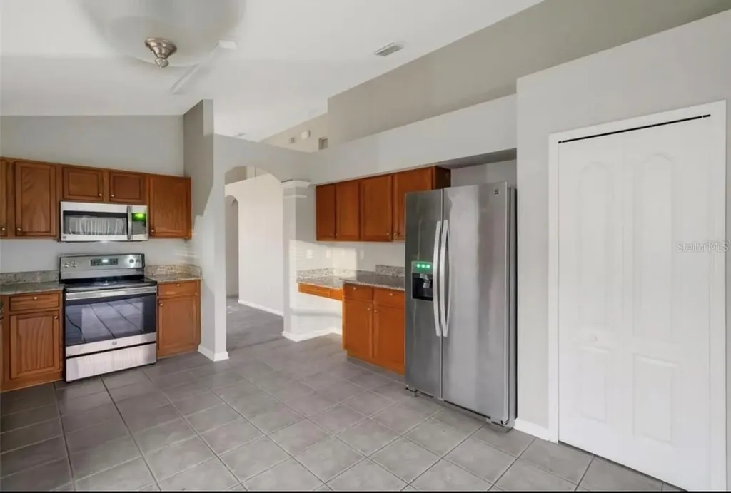 31115 Hannigan Place Wesley Chapel FL 33543