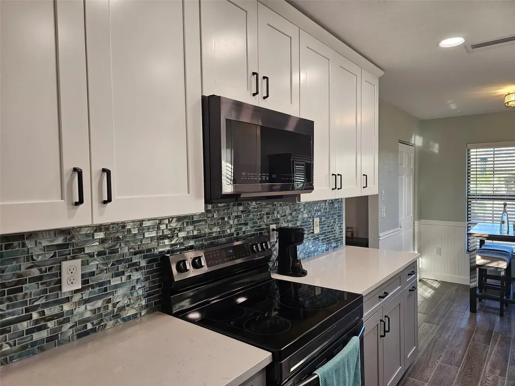 4522 La Jolla Drive Bradenton FL 34210
