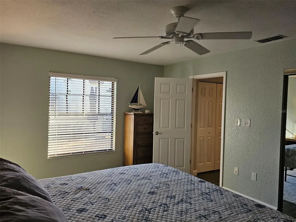4522 La Jolla Drive Bradenton FL 34210