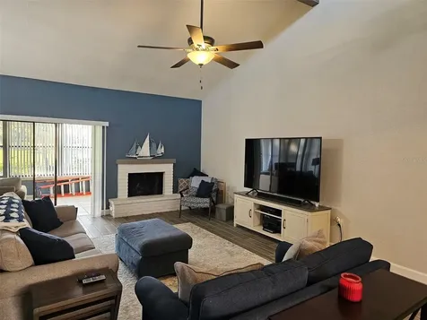 4522 La Jolla Drive Bradenton FL 34210