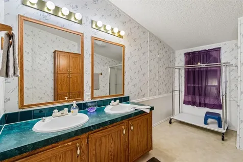 37913 Palmetto Palm Drive Zephyrhills FL 33542