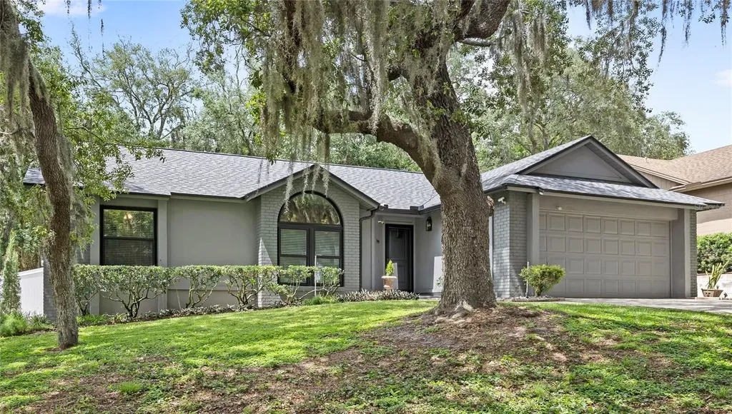 7949 Goldleaf Street Orlando FL 32835