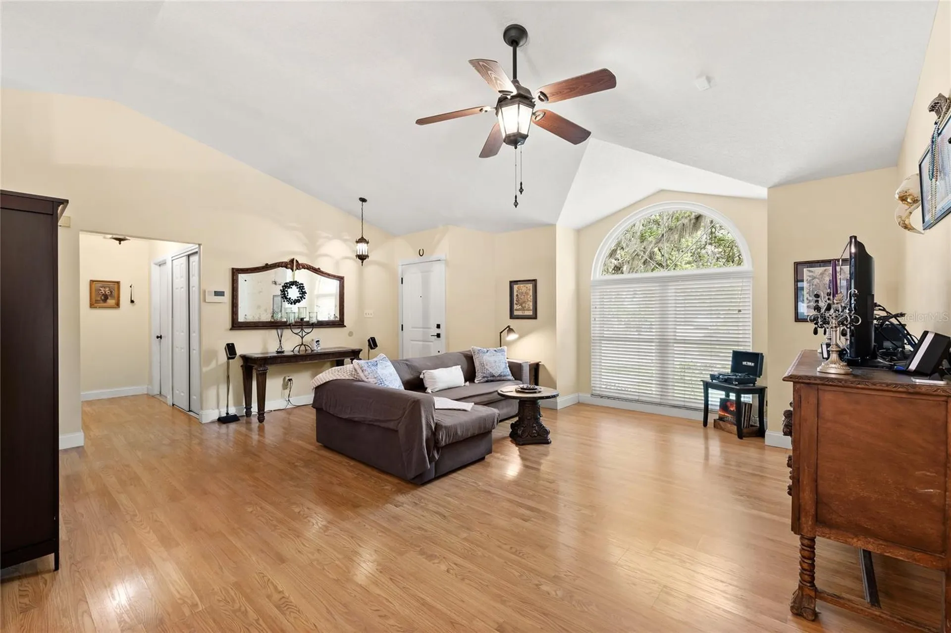 7949 Goldleaf Street Orlando FL 32835