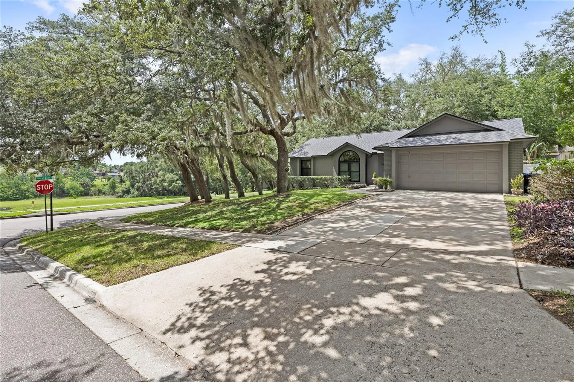 7949 Goldleaf Street Orlando FL 32835