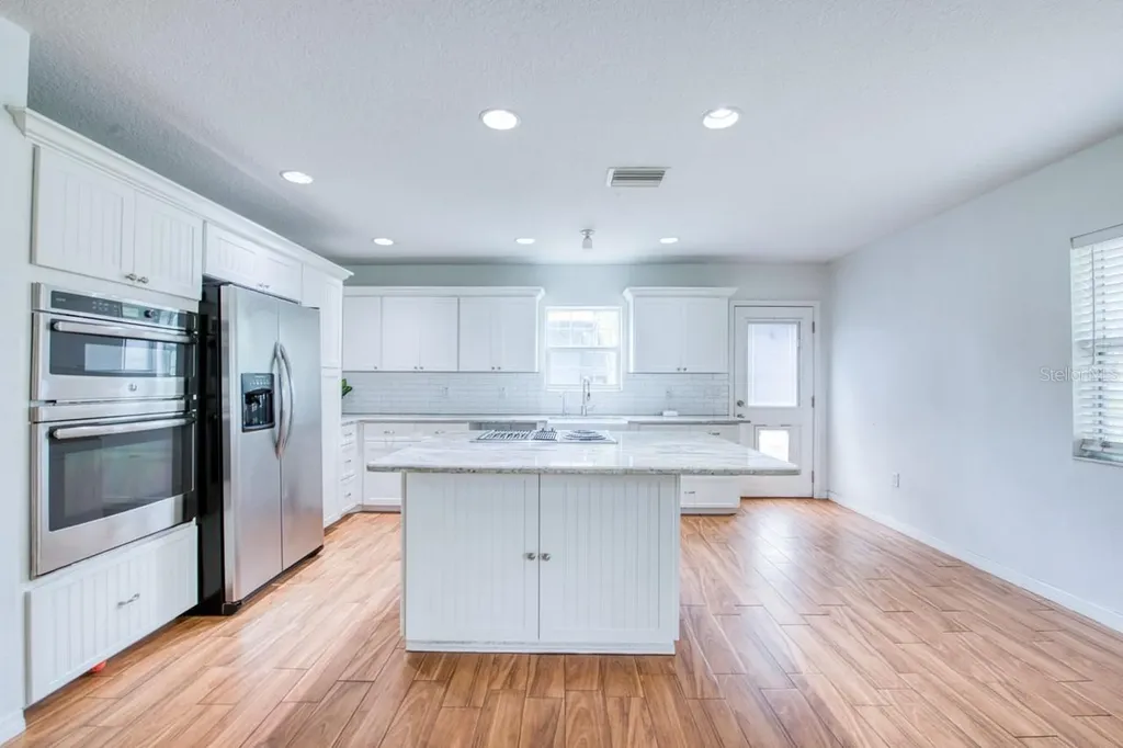 17321 Simmons Road Lutz FL 33548
