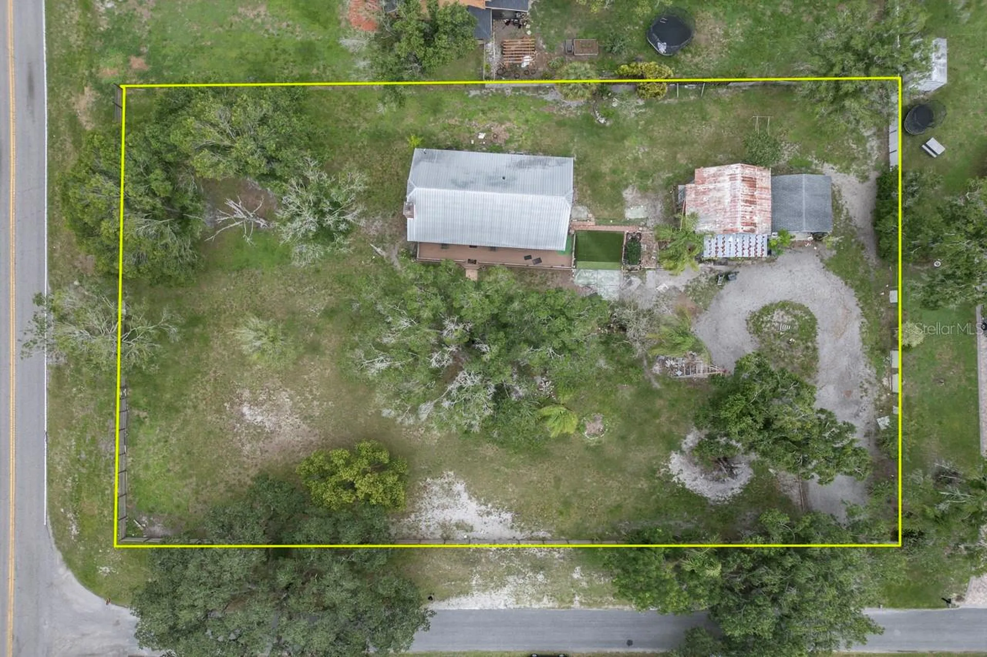 17321 Simmons Road Lutz FL 33548