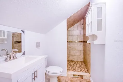 17321 Simmons Road Lutz FL 33548
