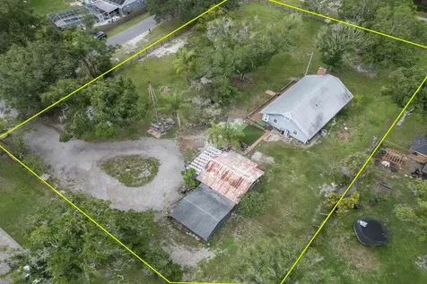 17321 Simmons Road Lutz FL 33548