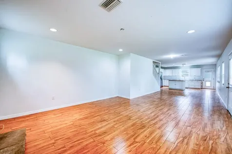 17321 Simmons Road Lutz FL 33548