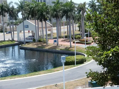 5151 Isla Key Boulevard S St Petersburg FL 33715