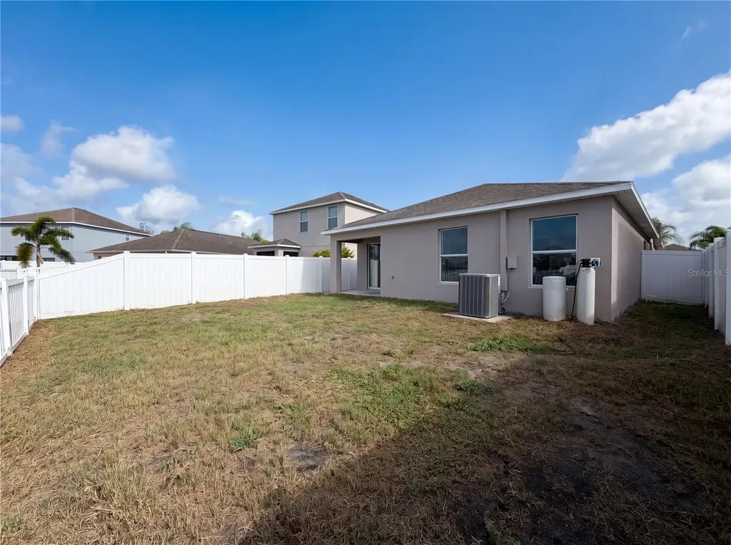 1969 Hawks View Drive Ruskin FL 33570