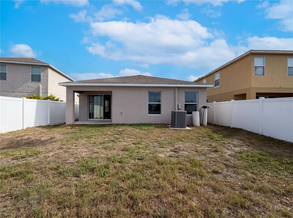 1969 Hawks View Drive Ruskin FL 33570