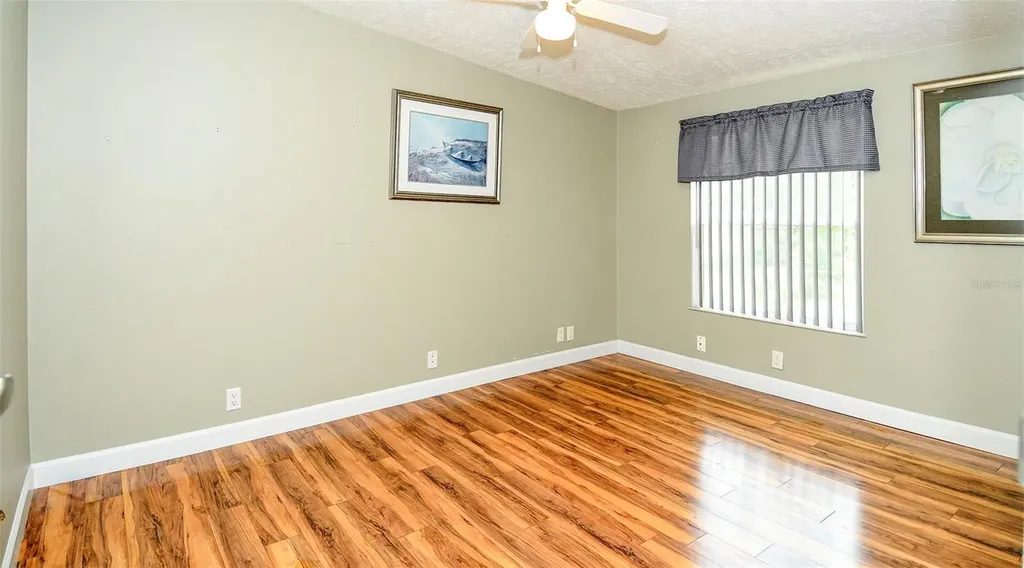 37848 Maywood Bay Drive Leesburg FL 34788