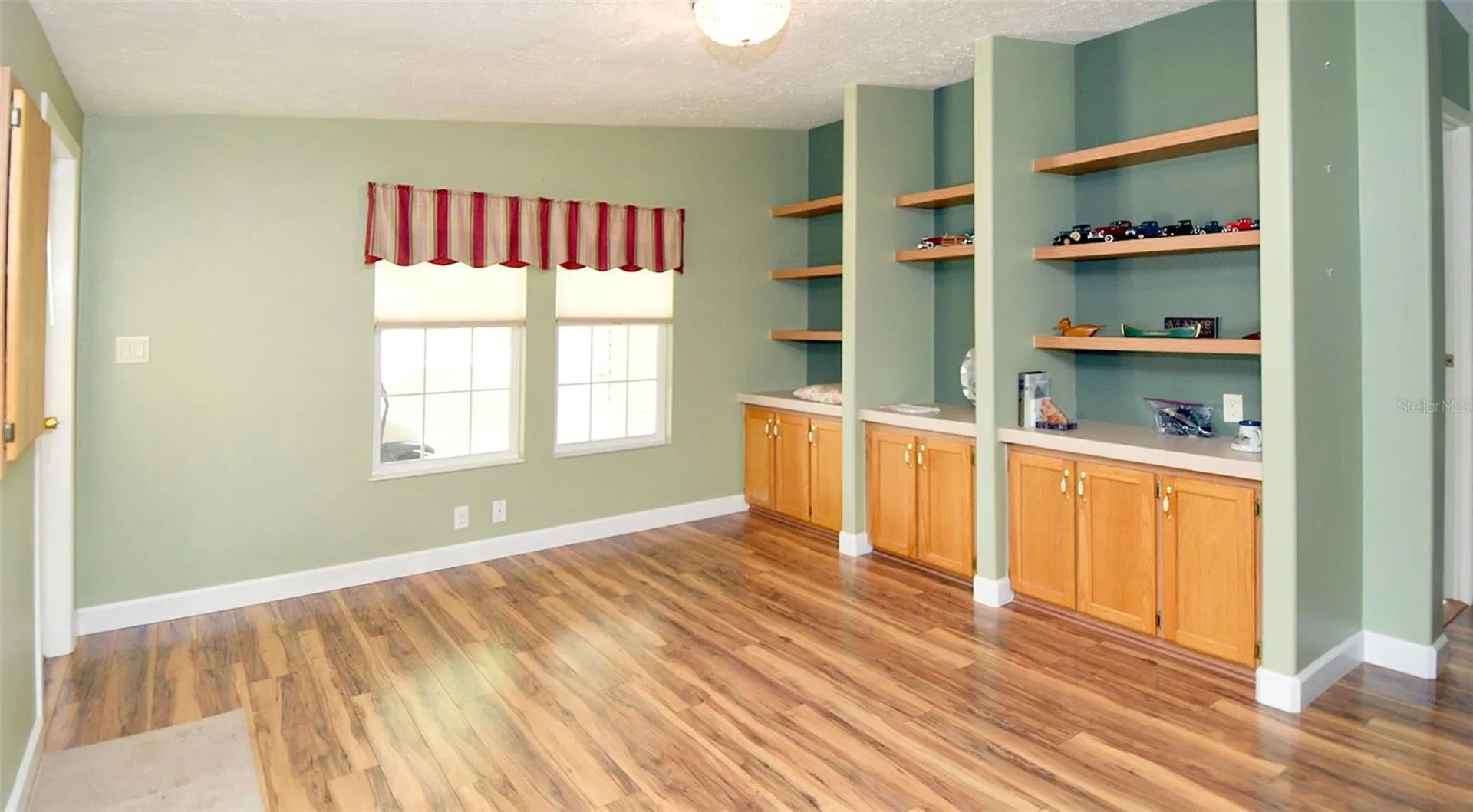 37848 Maywood Bay Drive Leesburg FL 34788