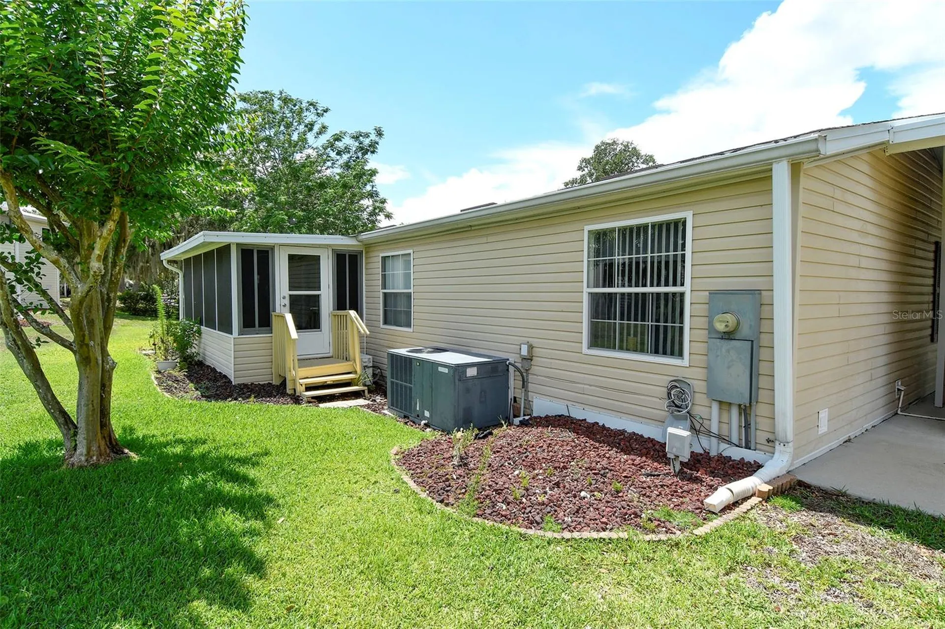 37848 Maywood Bay Drive Leesburg FL 34788