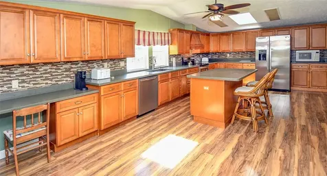 37848 Maywood Bay Drive Leesburg FL 34788
