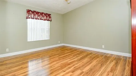 37848 Maywood Bay Drive Leesburg FL 34788