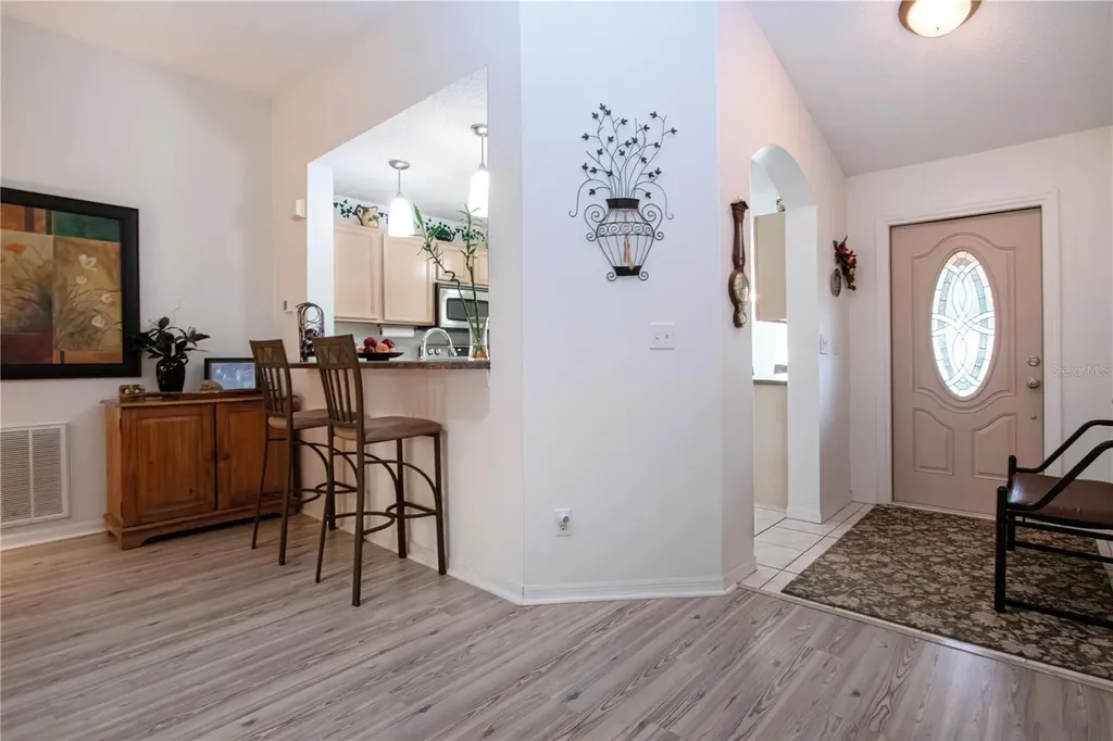 1406 Bluewater Drive Sun City Center FL 33573