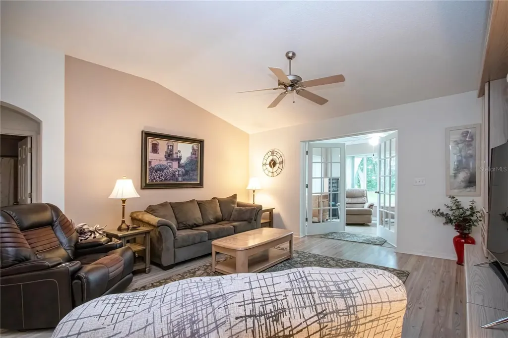 1406 Bluewater Drive Sun City Center FL 33573