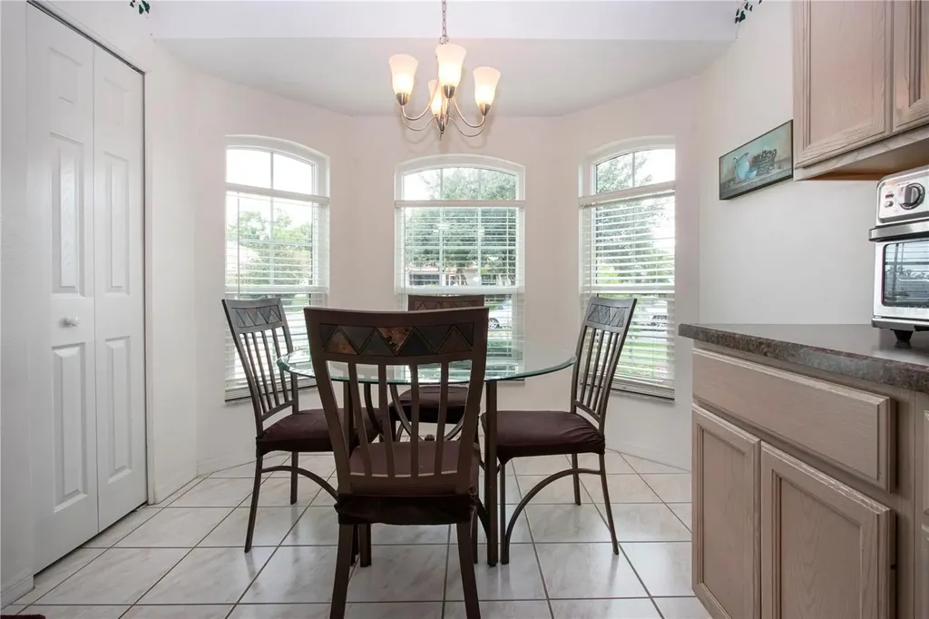 1406 Bluewater Drive Sun City Center FL 33573