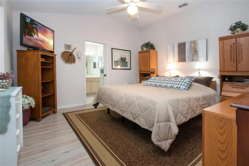 1406 Bluewater Drive Sun City Center FL 33573