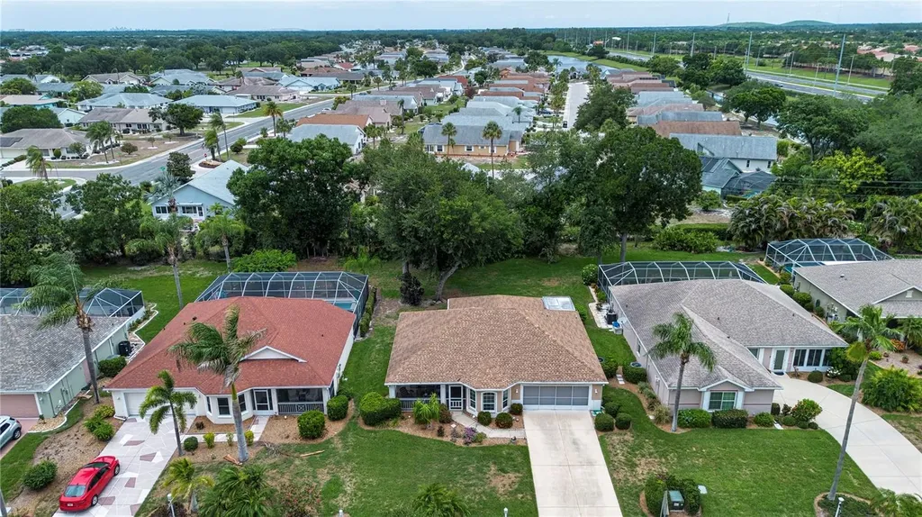 1406 Bluewater Drive Sun City Center FL 33573