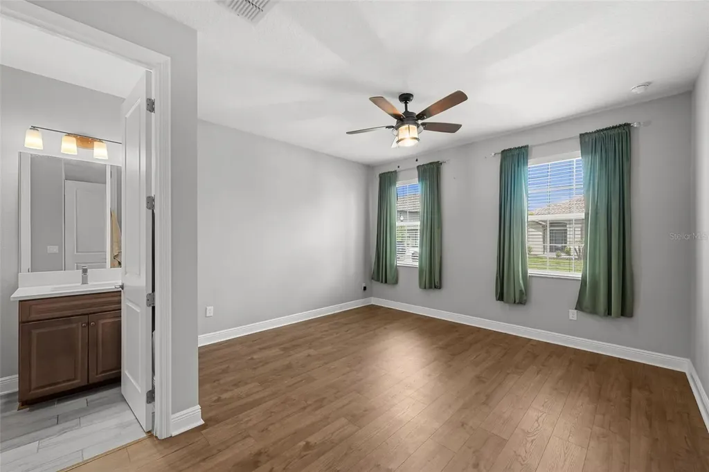 33164 Kateland Drive Wesley Chapel FL 33545