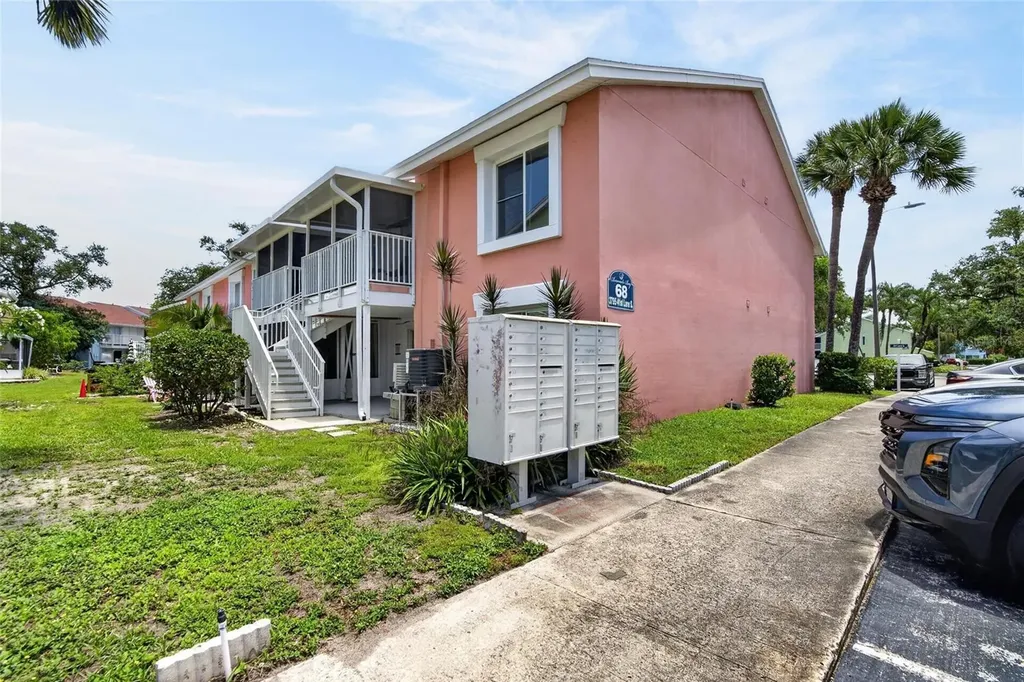 3795 41st Lane S St Petersburg FL 33711