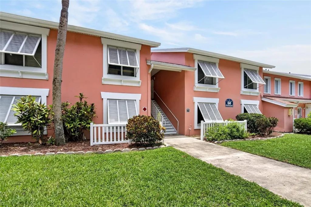 3795 41st Lane S St Petersburg FL 33711