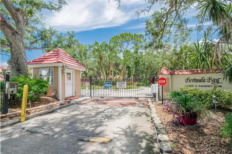 3795 41st Lane S St Petersburg FL 33711