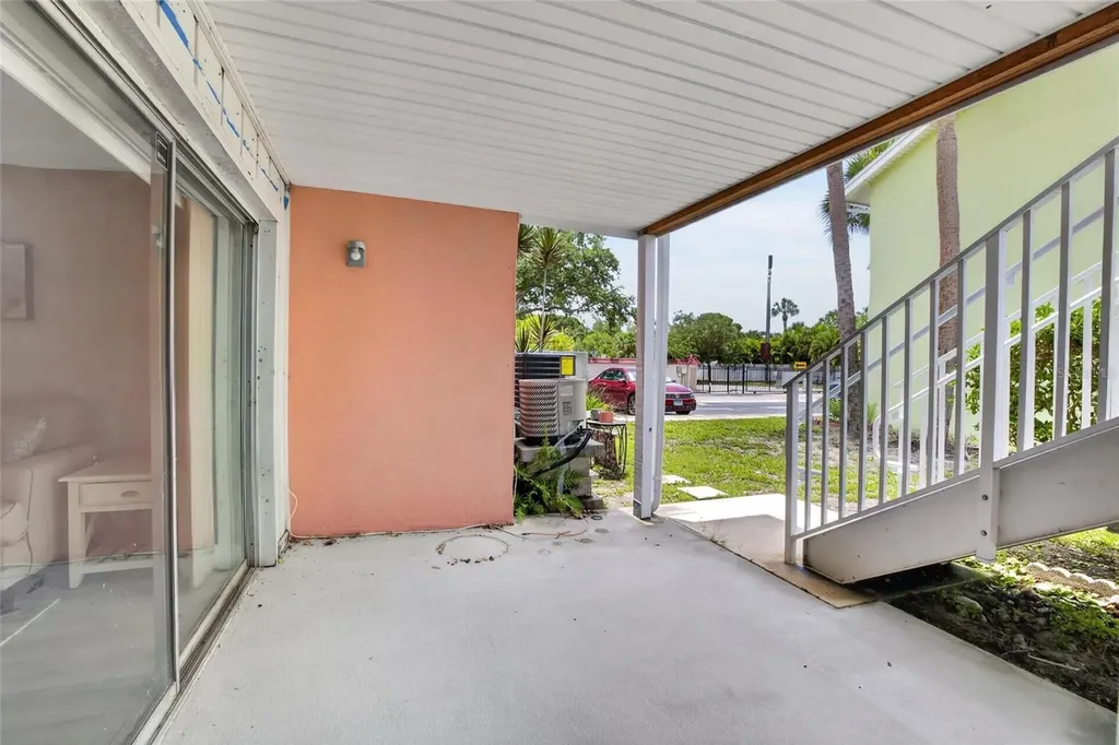 3795 41st Lane S St Petersburg FL 33711
