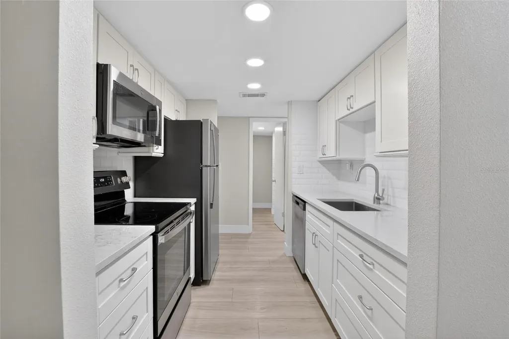 3795 41st Lane S St Petersburg FL 33711