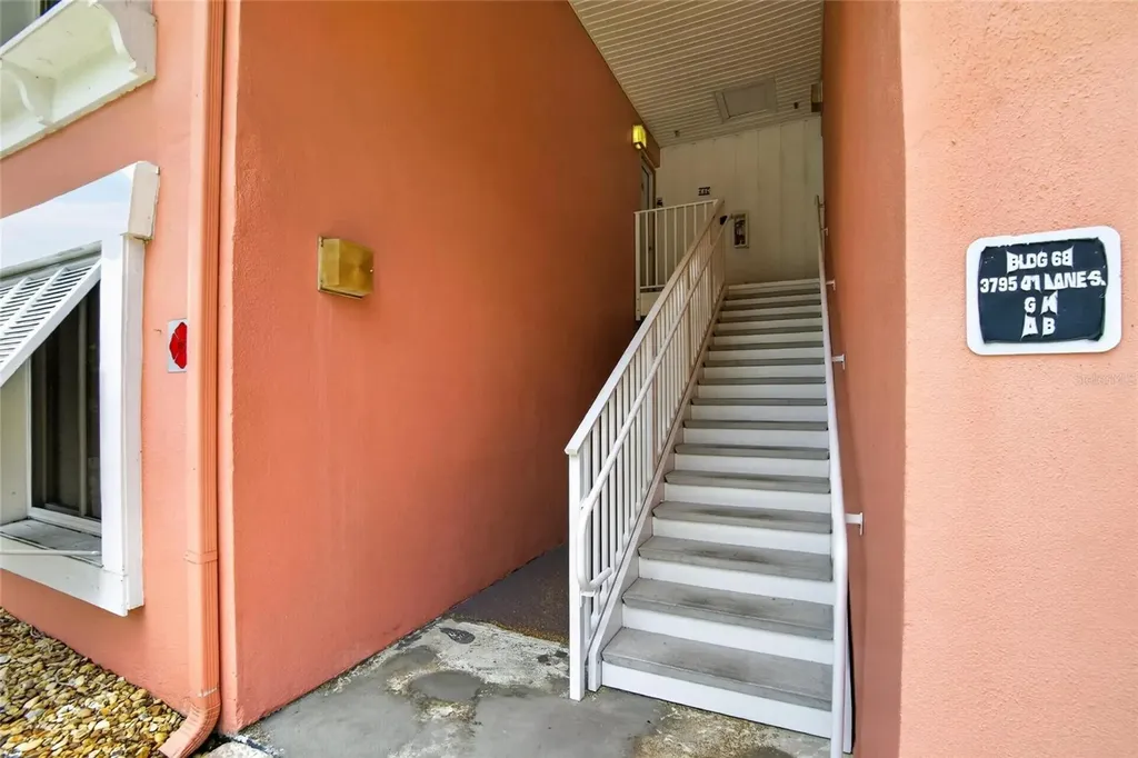 3795 41st Lane S St Petersburg FL 33711