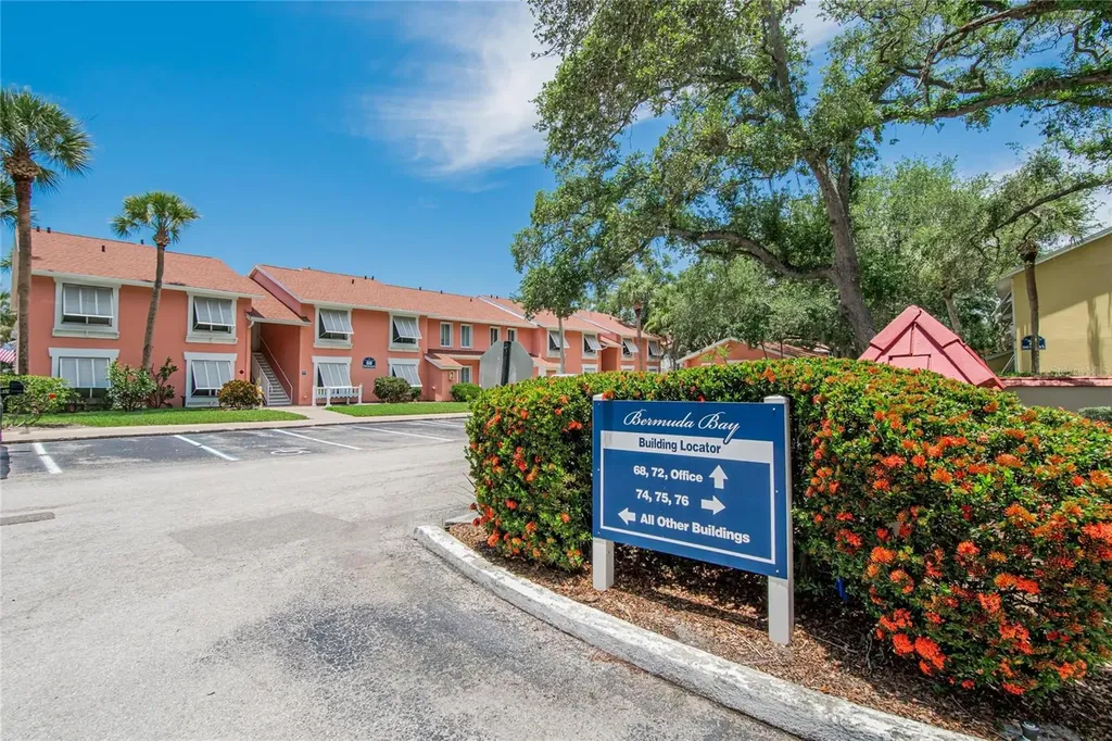 3795 41st Lane S St Petersburg FL 33711