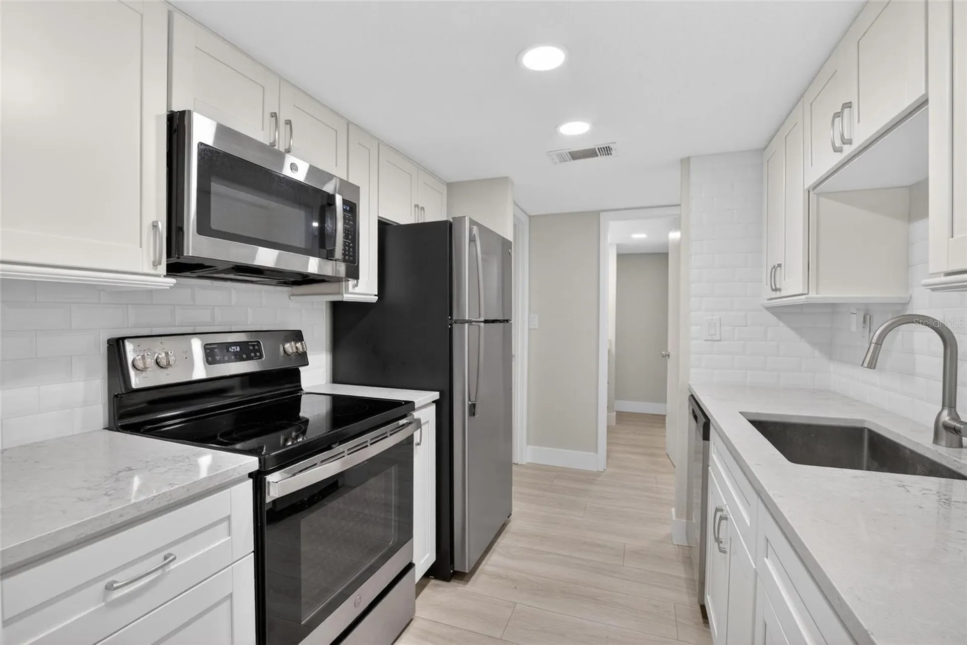 3795 41st Lane S St Petersburg FL 33711