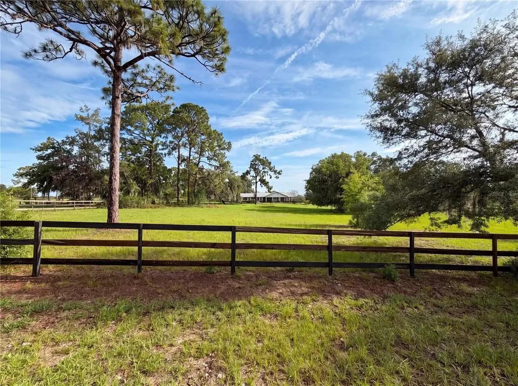 14181 SW 101st Lane Dunnellon FL 34432