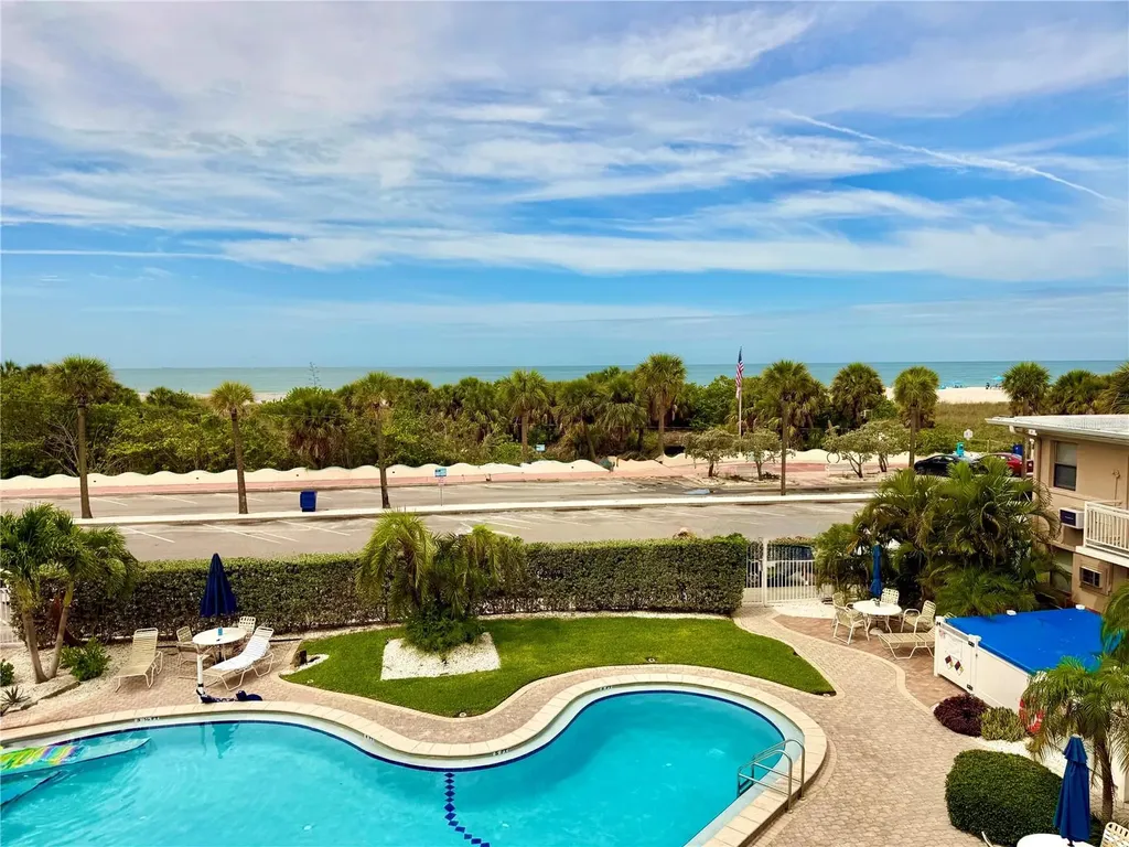 6700 Sunset Way St Pete Beach FL 33706