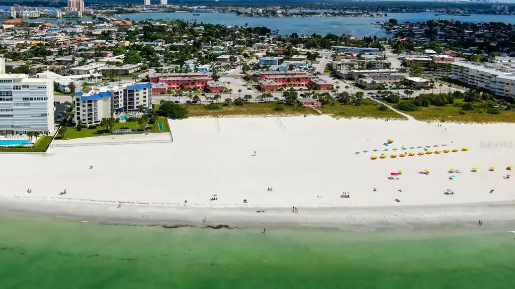 6700 Sunset Way St Pete Beach FL 33706