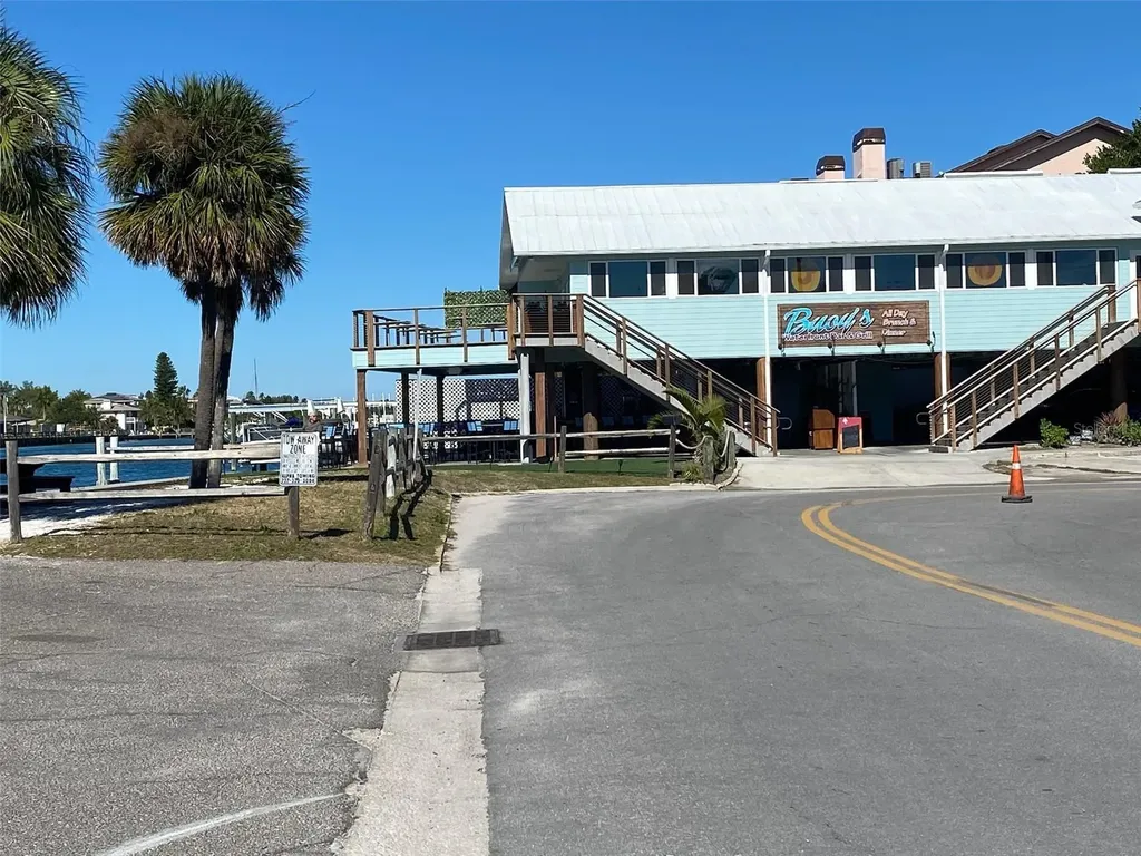 6700 Sunset Way St Pete Beach FL 33706