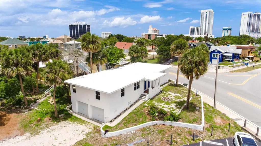419 N Peninsula Drive Daytona Beach FL 32118