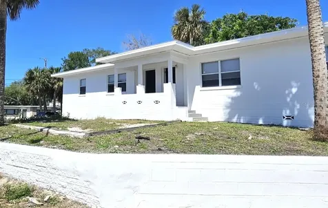 419 N Peninsula Drive Daytona Beach FL 32118