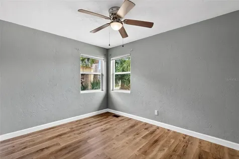 419 N Peninsula Drive Daytona Beach FL 32118