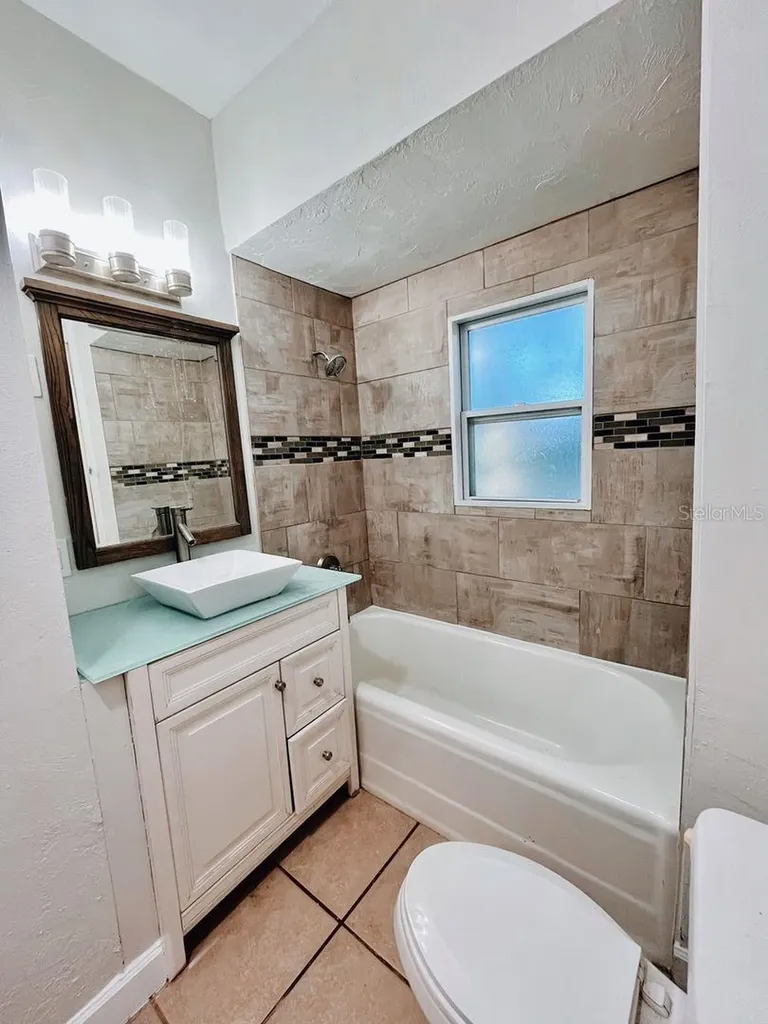4106 W Arch Street Tampa FL 33607