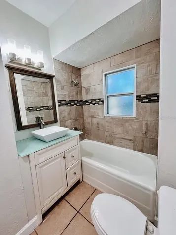 4106 W Arch Street Tampa FL 33607