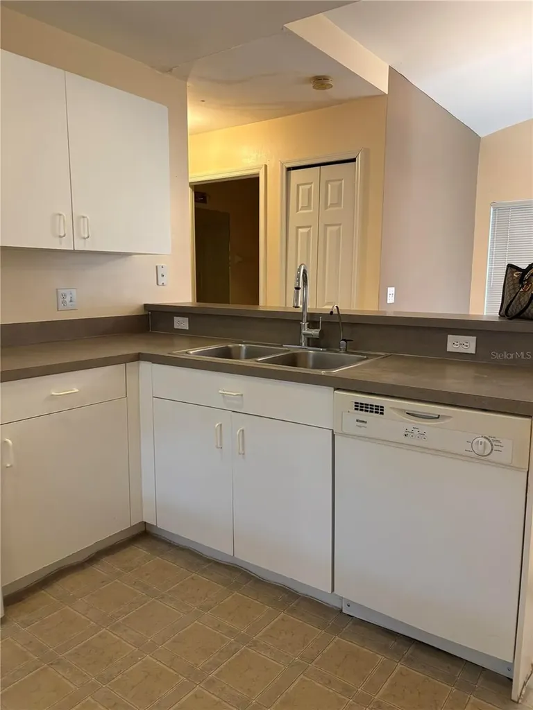 2741 Dalhart Avenue North Port FL 34286