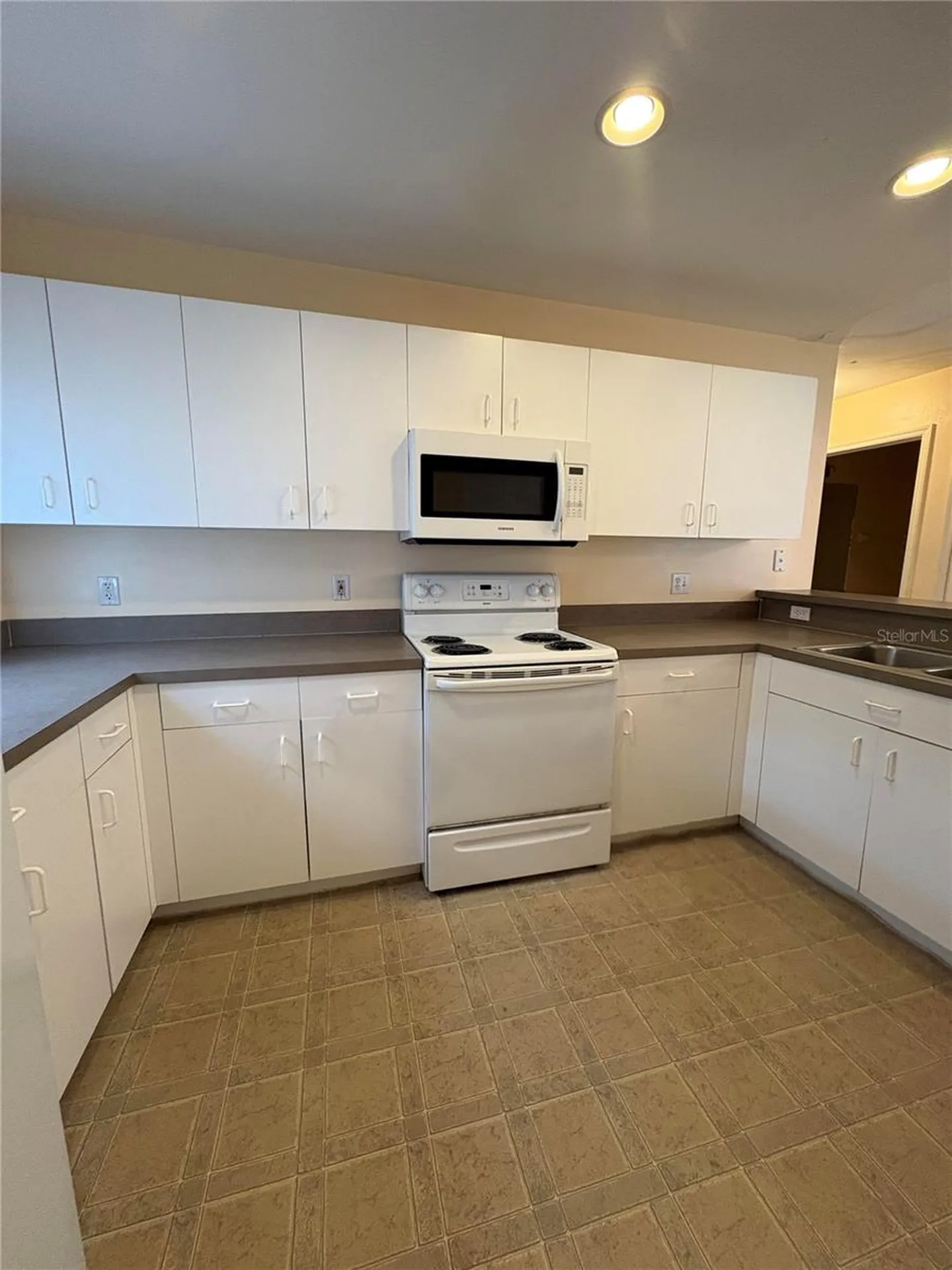 2741 Dalhart Avenue North Port FL 34286