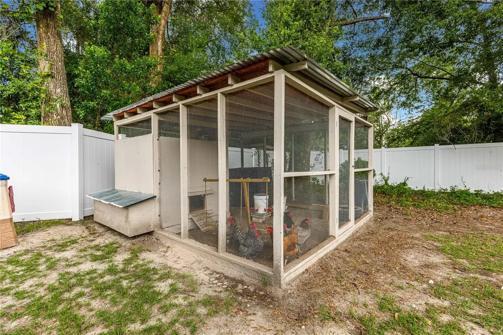 14180 SE 35th Court Summerfield FL 34491