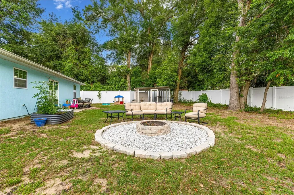 14180 SE 35th Court Summerfield FL 34491