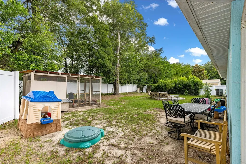 14180 SE 35th Court Summerfield FL 34491