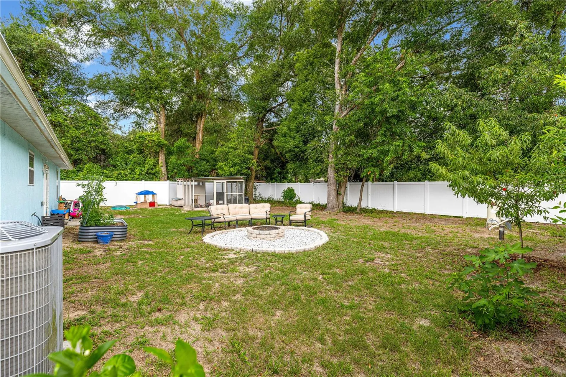14180 SE 35th Court Summerfield FL 34491